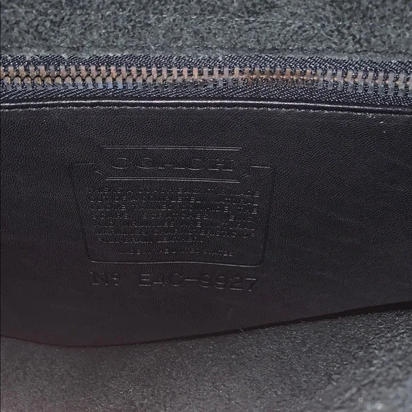 COACH Willis black leather with gold hardware twist lock crossbody purse - Picture 10 of 12